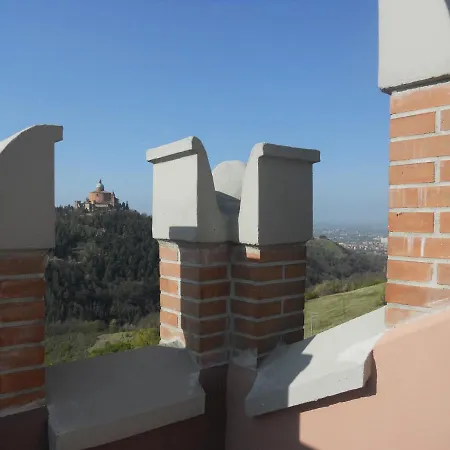 Poggio San Luca 4*