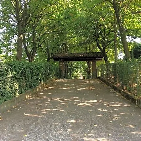 Poggio San Luca 4* Bologna