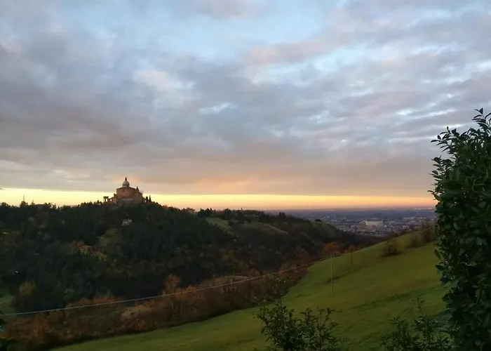 Poggio San Luca 4*