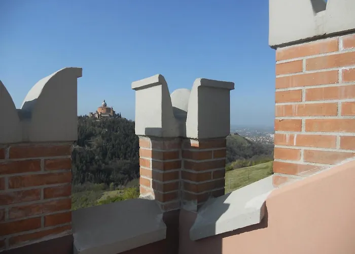 Poggio San Luca 4*