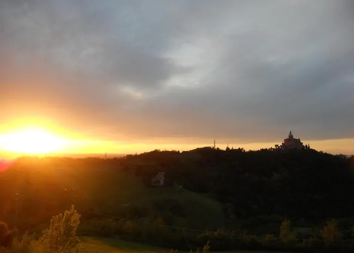 Poggio San Luca 4*