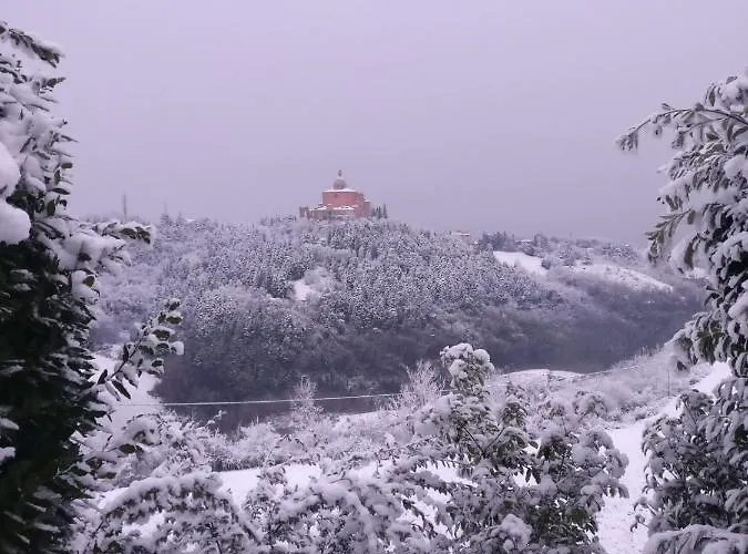 Poggio San Luca 4*