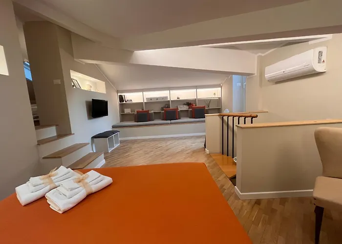 Poggio San Luca 4*