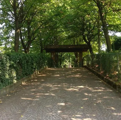 Poggio San Luca 4* 볼로냐